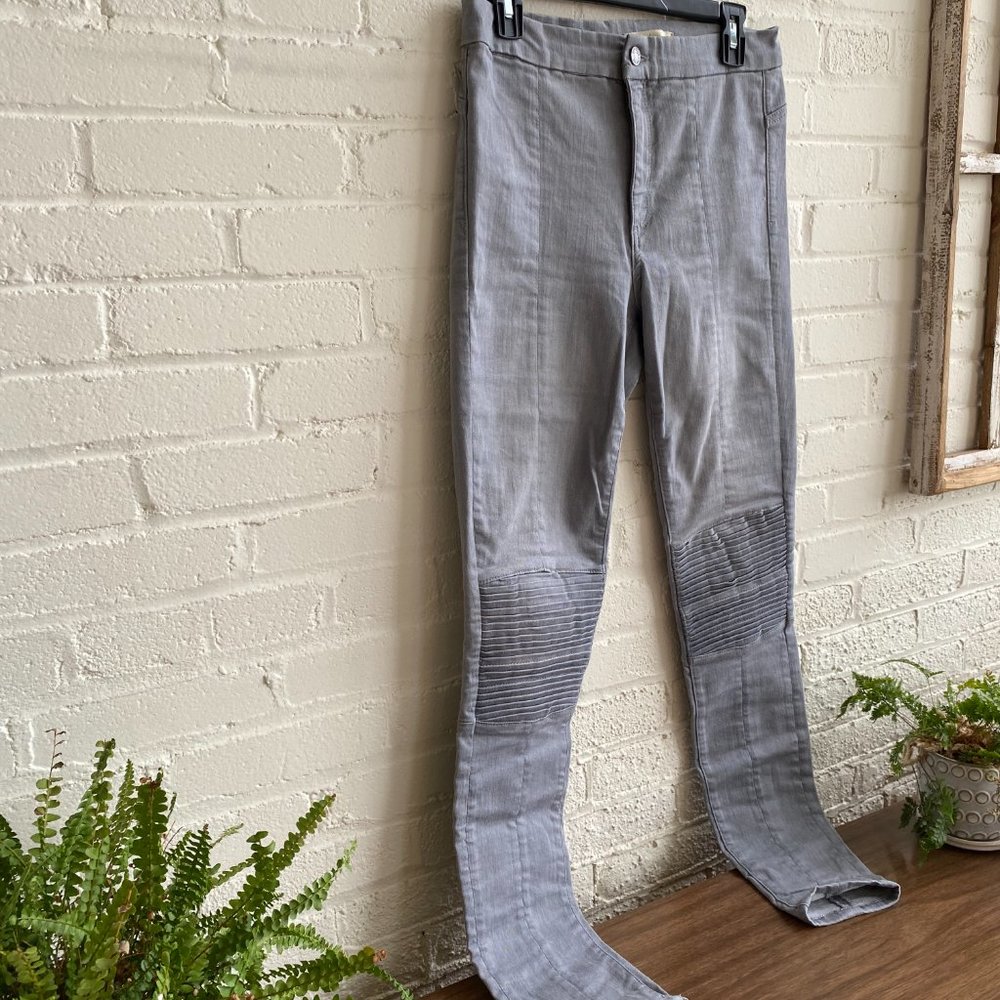 🍑 GAP 1969 SCULPT True Skinny Moto quilted knee jeans